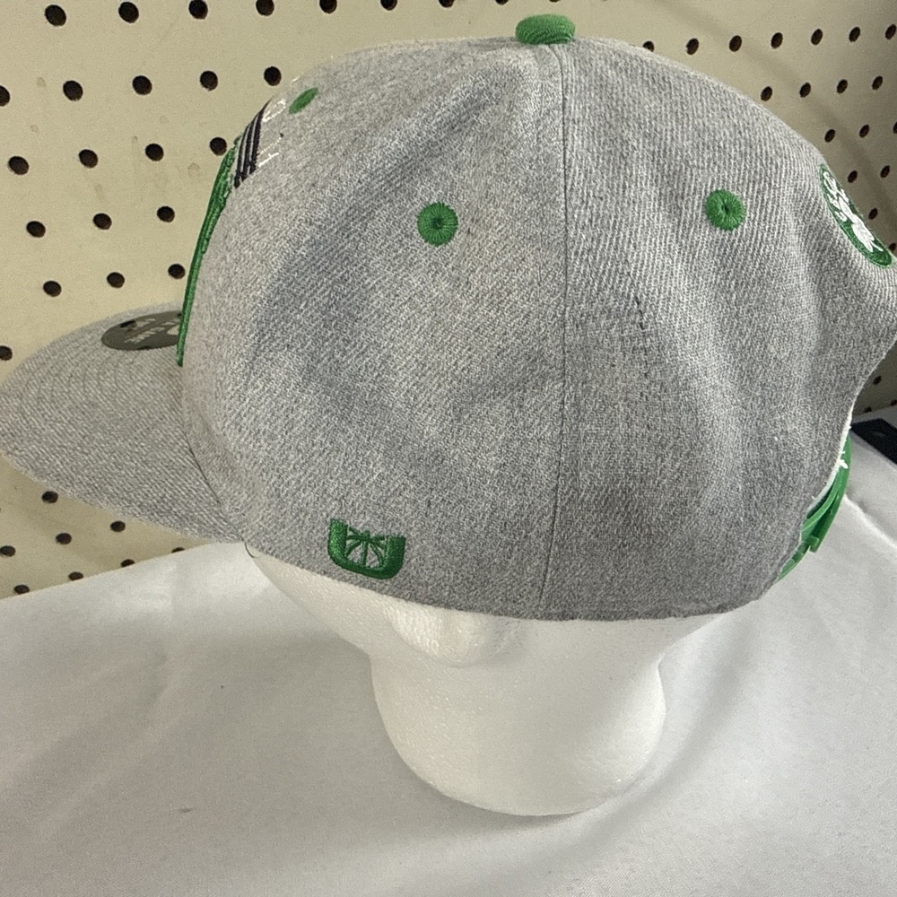 Boston Celtics Ultra Game Snapback Hat - Picture 3 of 8
